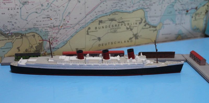 Passagierschiff "Queen Mary" (1 St.) GB 1936 Hornby / Rovex 703